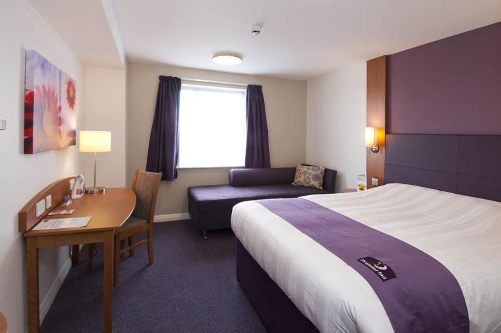 Premier Inn Birmingham Nec/Airport 비켄힐 객실 사진