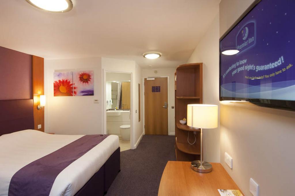 Premier Inn Birmingham Nec/Airport 비켄힐 객실 사진