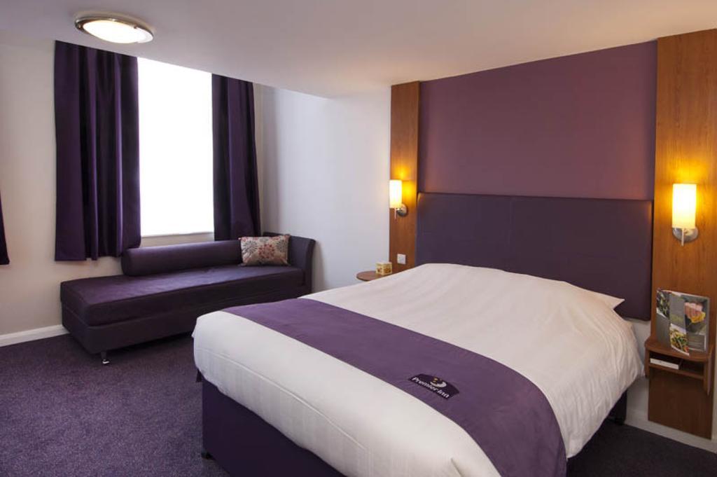 Premier Inn Birmingham Nec/Airport 비켄힐 객실 사진